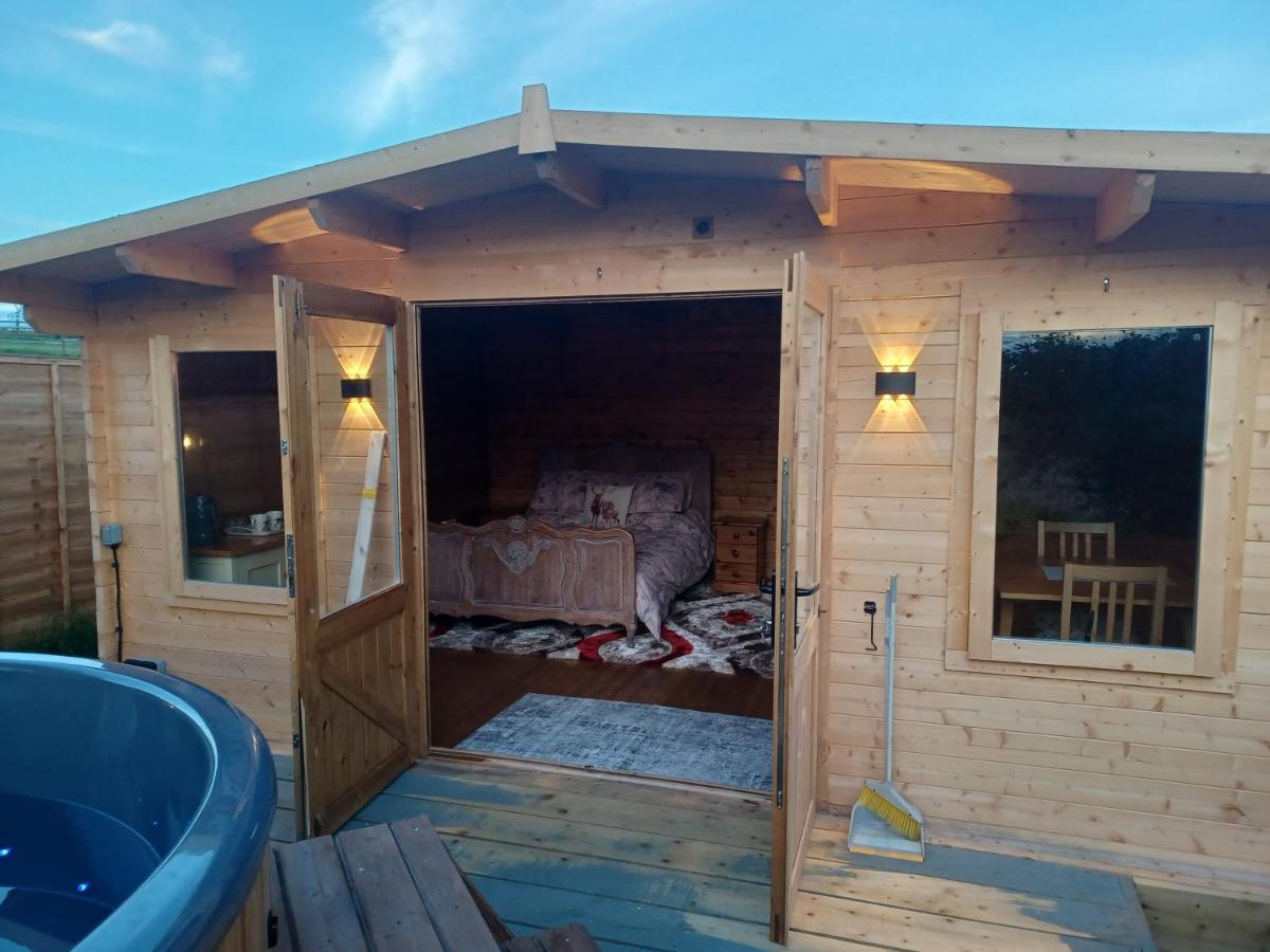 Norwell View Farm Glamping With Hot Tubs Ξενοδοχείο Μπαθ Εξωτερικό φωτογραφία